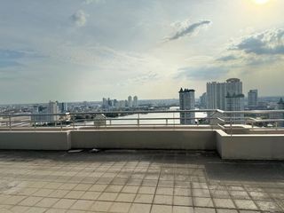 For sale 5 bedrooms condo in Bang Kho Laem, Bangkok