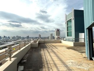 For sale 5 bedrooms condo in Bang Kho Laem, Bangkok