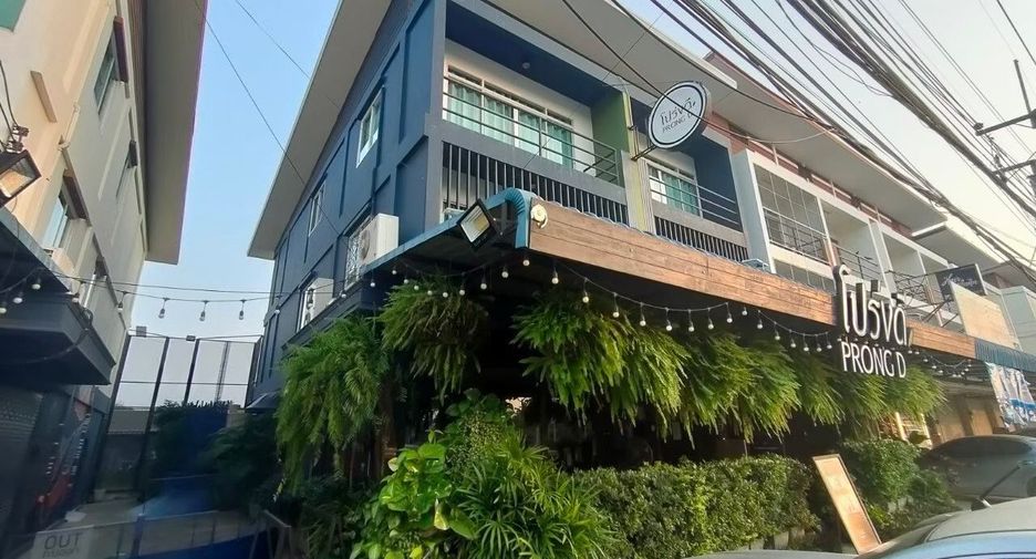 For sale and for rent 8 bedrooms retail Space in Bang Lamung, Chonburi