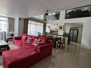 For sale 4 bedrooms condo in Sathon, Bangkok