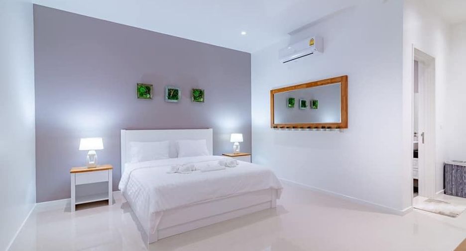 For sale 5 bedrooms villa in Cha Am, Phetchaburi