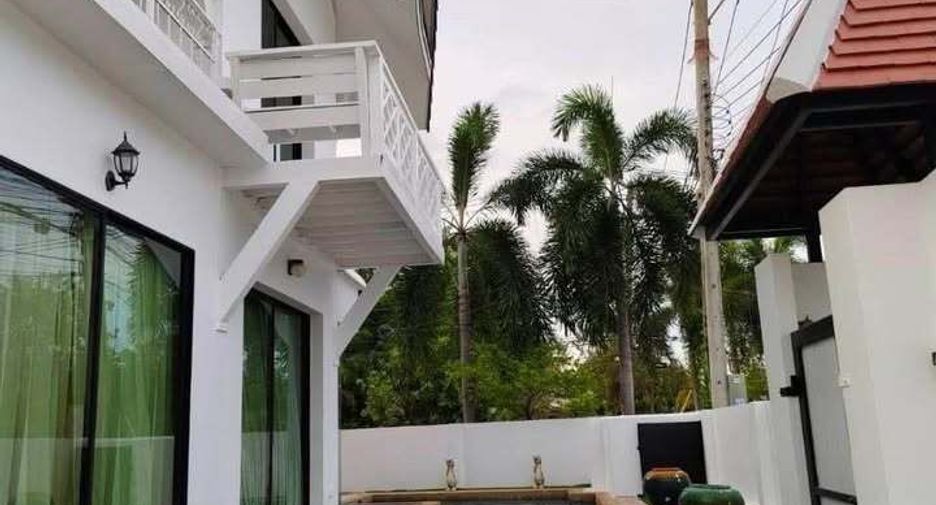 For rent 5 bedrooms villa in Bang Lamung, Chonburi