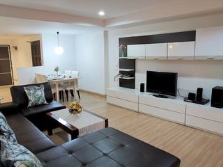 Apartamento en alquiler de 2 habitaciones en Watthana, Bangkok