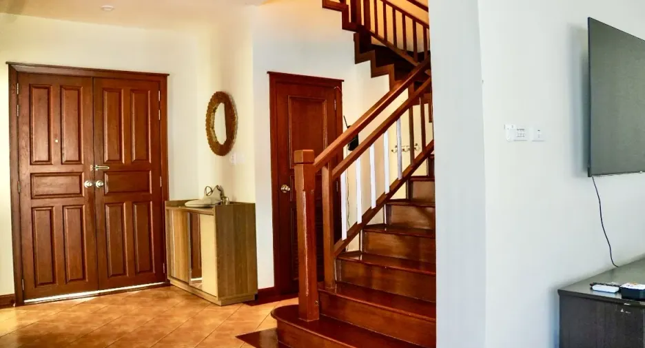 Villa en venta de 5 habitaciones en Thalang, Phuket
