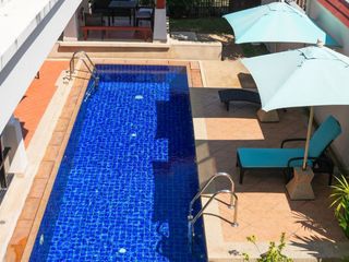 Villa zum Kauf mit 5 Zimmer in Thalang, Phuket