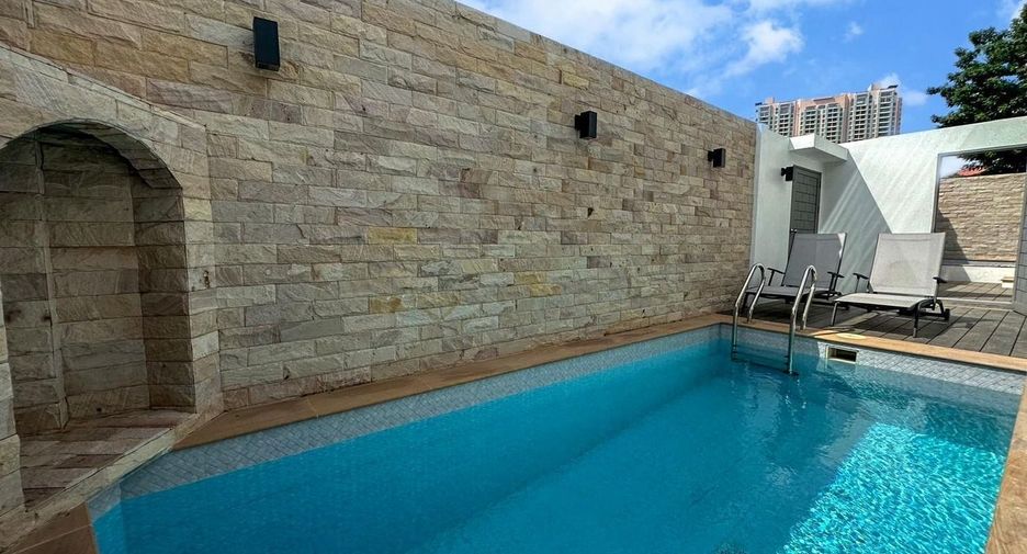 For sale 2 bedrooms villa in Bang Lamung, Chonburi