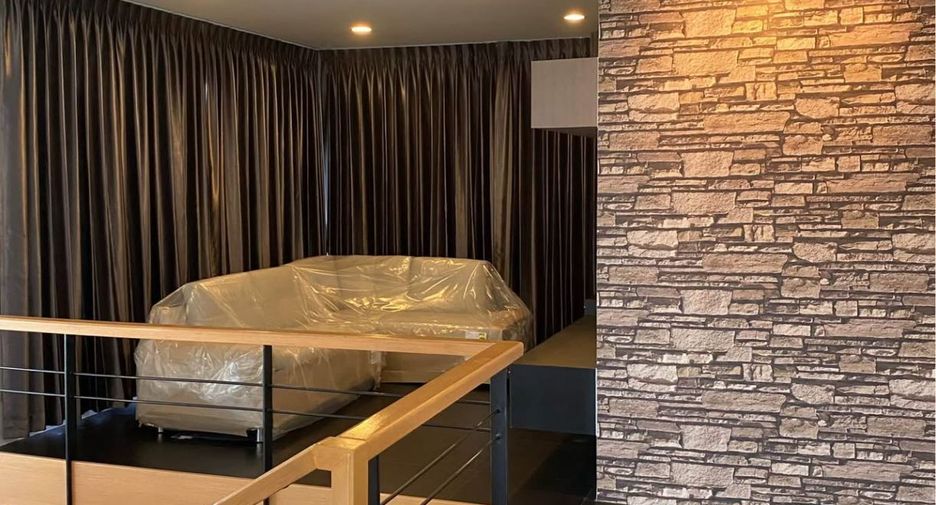 For sale 3 bedrooms house in Bang Na, Bangkok