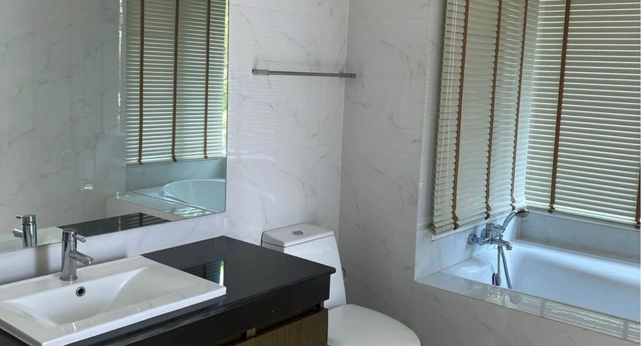 For sale 3 bedrooms house in Bang Na, Bangkok