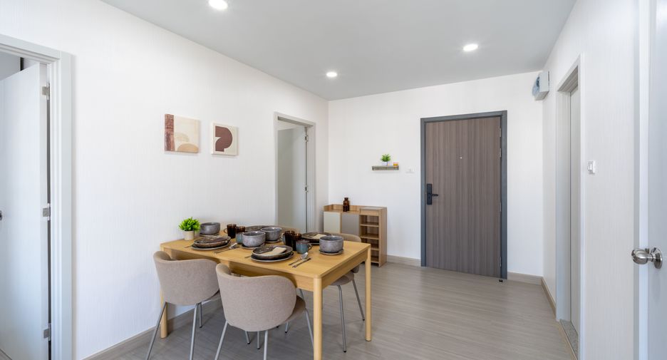 For rent 2 bedrooms condo in Mueang Samut Prakan, Samut Prakan