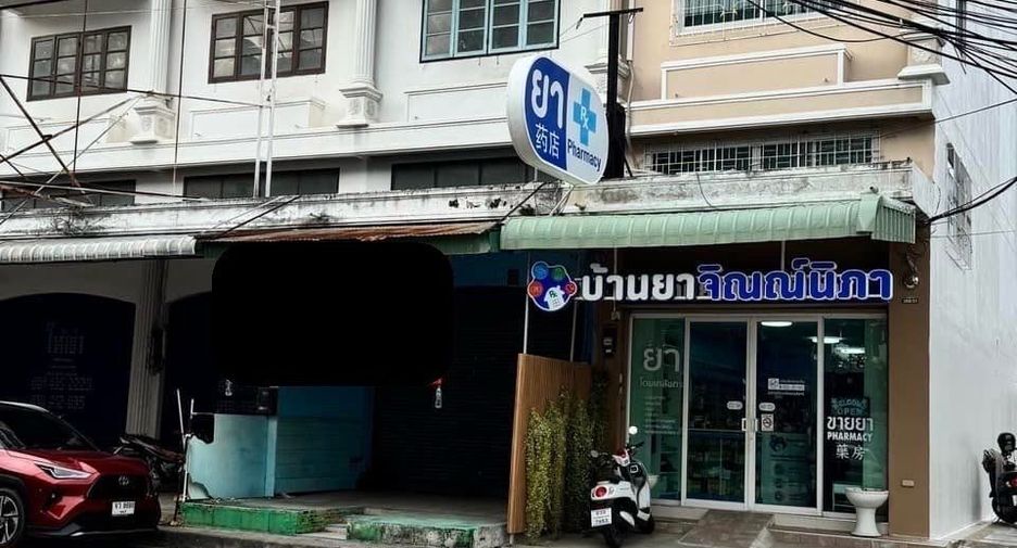 For sale 3 bedrooms retail Space in Bang Lamung, Chonburi