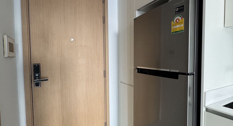 For sale 1 bed condo in Watthana, Bangkok