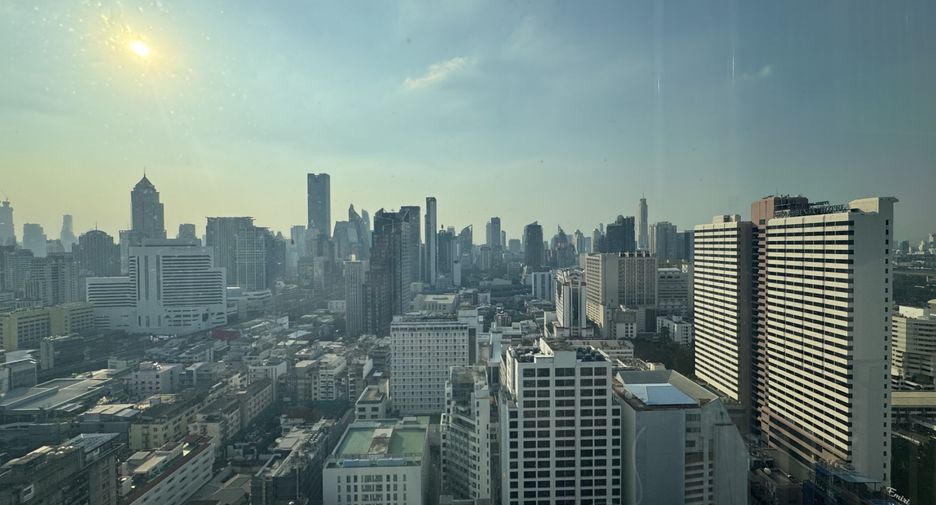 For sale 1 bed condo in Watthana, Bangkok