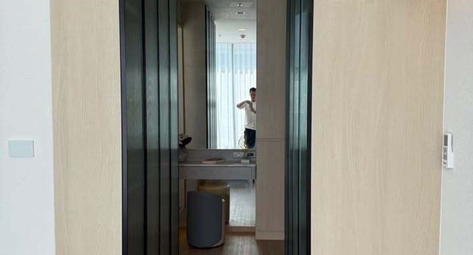 For rent 1 bed condo in Watthana, Bangkok