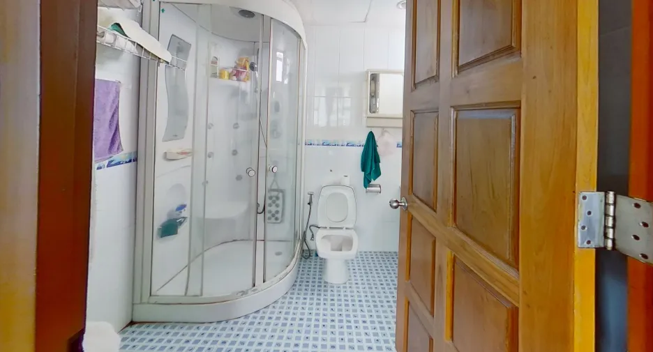 For sale 3 bedrooms condo in Bang Lamung, Chonburi