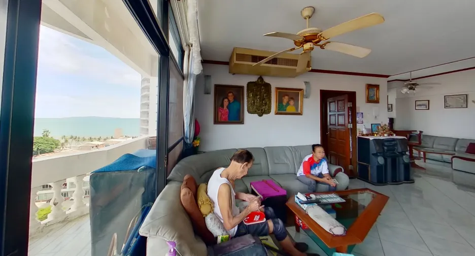 For sale 3 bedrooms condo in Bang Lamung, Chonburi