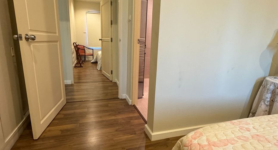 For sale 2 ベッドルーム townhouse in Cha Am, Phetchaburi