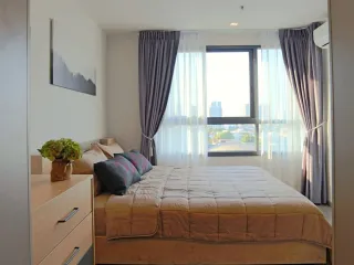 Condo en alquiler de 1 habitaciones en Phra Khanong, Bangkok