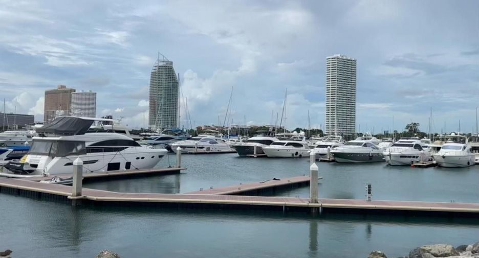 Condo en venta de 2 habitaciones en Sattahip, Chonburi
