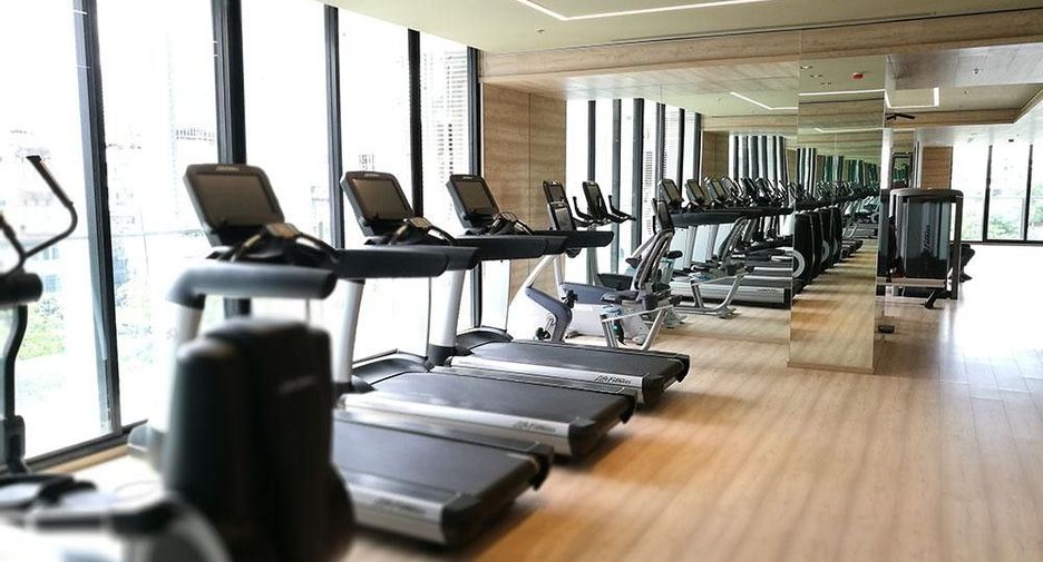 For rent 1 bed condo in Khlong Toei, Bangkok
