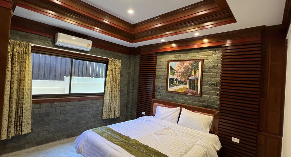 For sale 3 bedrooms villa in Kathu, Phuket