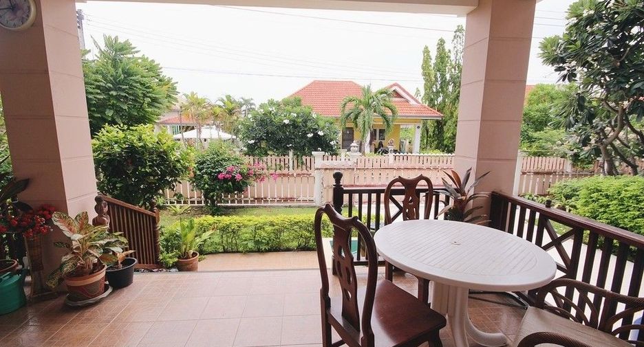 For sale 3 bedrooms villa in Hua Hin, Prachuap Khiri Khan