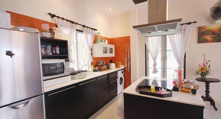 For sale 3 bedrooms villa in Hua Hin, Prachuap Khiri Khan