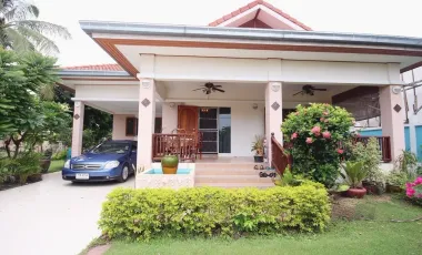 For sale 3 bedrooms villa in Hua Hin, Prachuap Khiri Khan