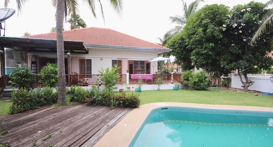 For sale 3 bedrooms villa in Hua Hin, Prachuap Khiri Khan