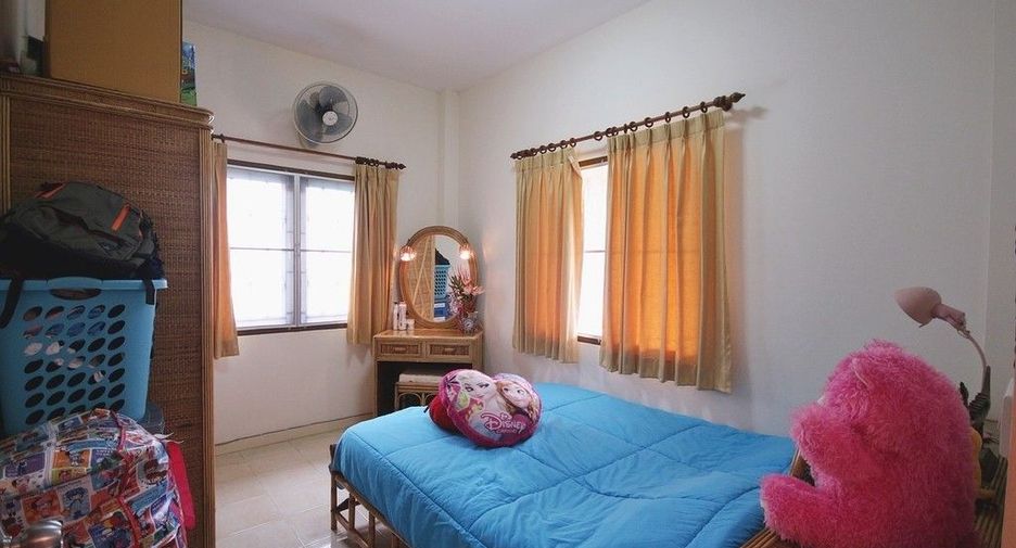 For sale 3 bedrooms villa in Hua Hin, Prachuap Khiri Khan