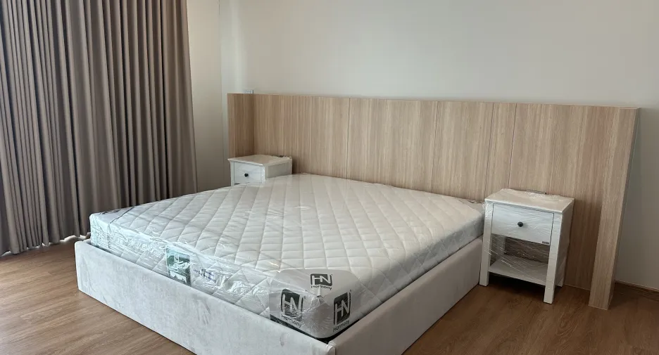 Condo en alquiler de 3 habitaciones en Khlong Toei, Bangkok