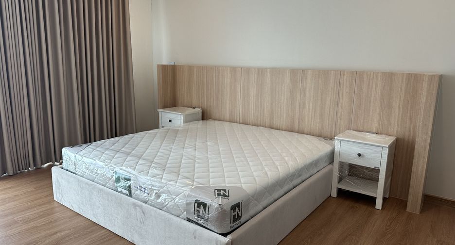 Condo en alquiler de 3 habitaciones en Khlong Toei, Bangkok