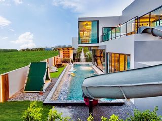 For sale 4 bedrooms villa in Hua Hin, Prachuap Khiri Khan