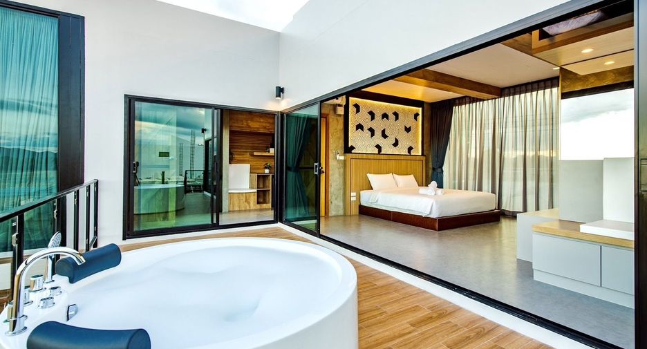 For sale 4 bedrooms villa in Hua Hin, Prachuap Khiri Khan