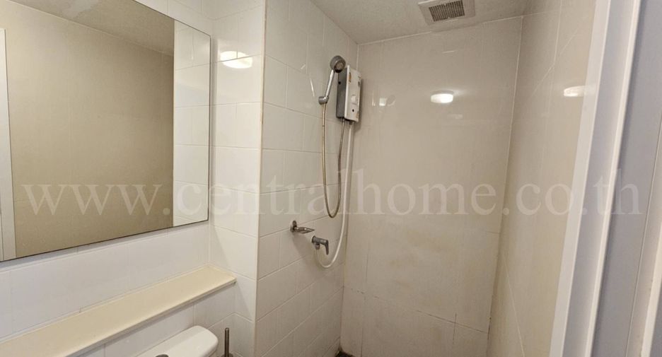 For sale 1 bed condo in Bang Kapi, Bangkok