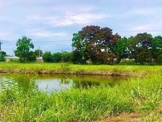出售 土地 在 Bang Phli, Samut Prakan