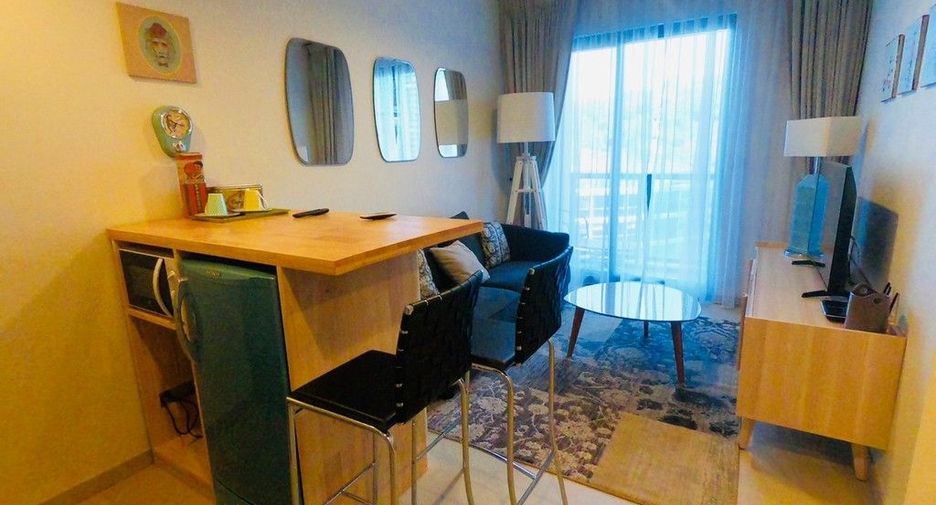 For sale 1 bed condo in Bang Lamung, Chonburi