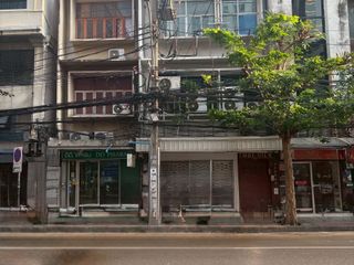 For rent 1 bed retail Space in Bang Rak, Bangkok