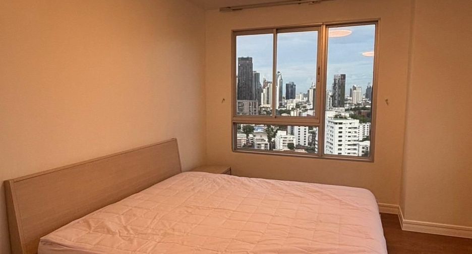 For rent 1 bed condo in Khlong Toei, Bangkok