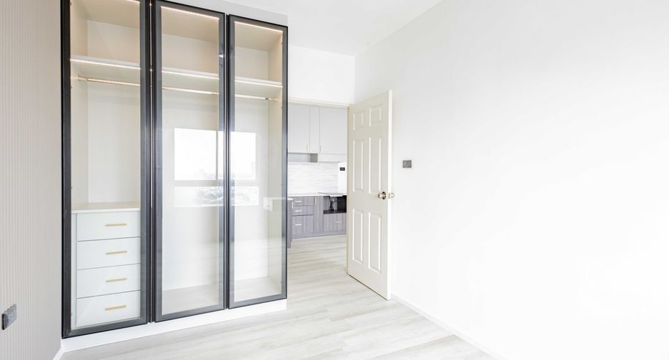 For sale 1 bed condo in Phaya Thai, Bangkok