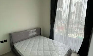 Wohnung zur Miete mit 1 Zimmer in Khlong San, Bangkok