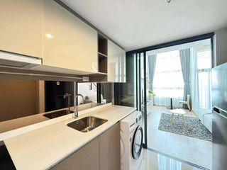 À louer 1 chambre condo à Huai Khwang, Bangkok