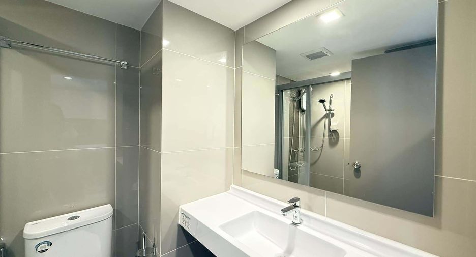Condo en alquiler de 1 habitaciones en Huai Khwang, Bangkok