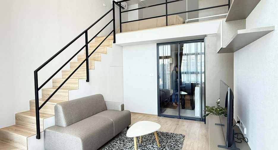 Condo en alquiler de 1 habitaciones en Huai Khwang, Bangkok