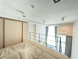À louer 1 chambre condo à Huai Khwang, Bangkok