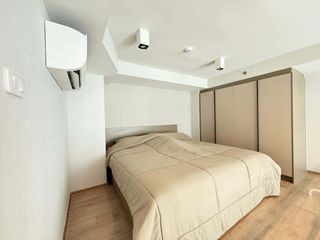 À louer 1 chambre condo à Huai Khwang, Bangkok