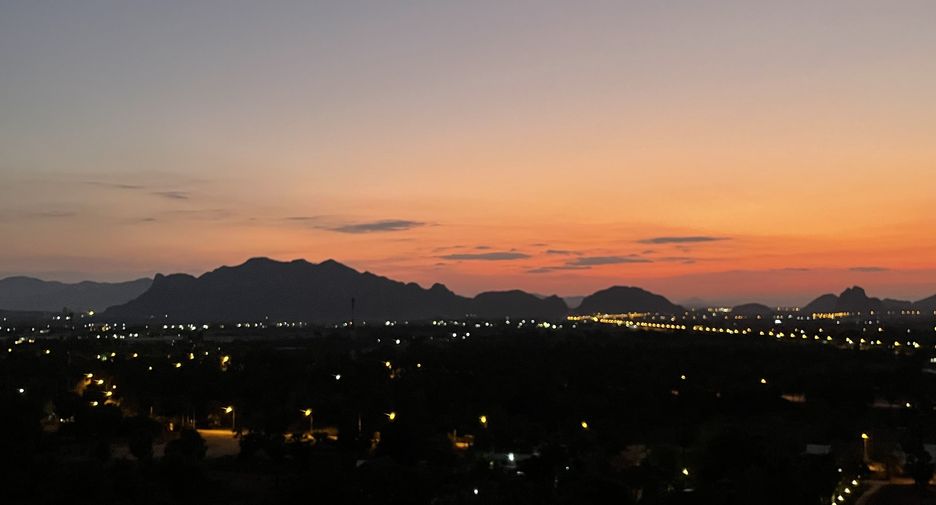 For sale 2 bedrooms condo in Cha Am, Phetchaburi