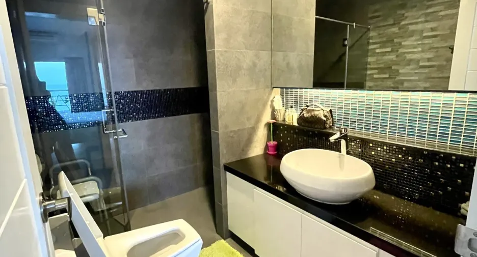 For sale 2 bedrooms condo in Cha Am, Phetchaburi