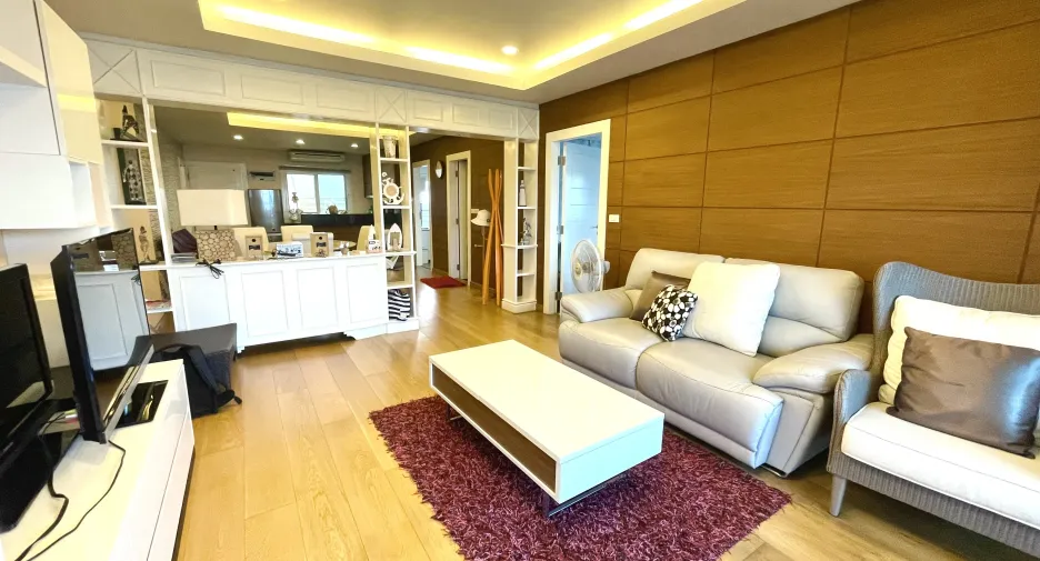 For sale 2 bedrooms condo in Cha Am, Phetchaburi