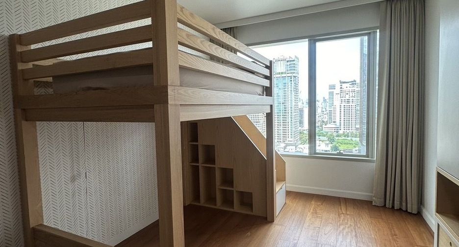 Condo en venta de 3 habitaciones en Pathum Wan, Bangkok