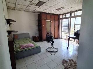 Casa adosada en venta de 7 habitaciones en Bang Rak, Bangkok
